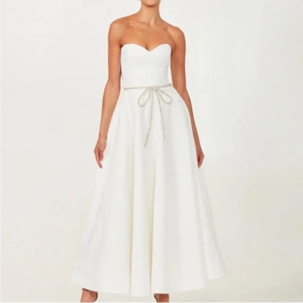 HELSI Grace Sweetheart Strapless Crystal Bow White Midi Dress sz S